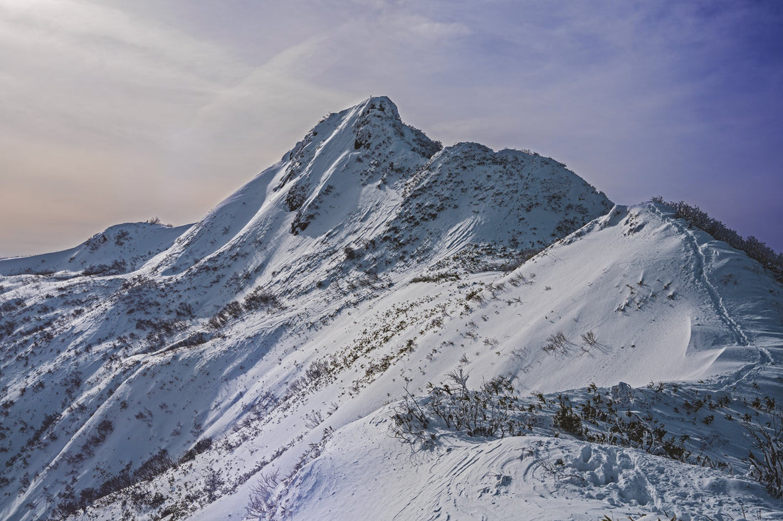 TEST HIKES IN SEVERAL SNOWY MOUNTAINS